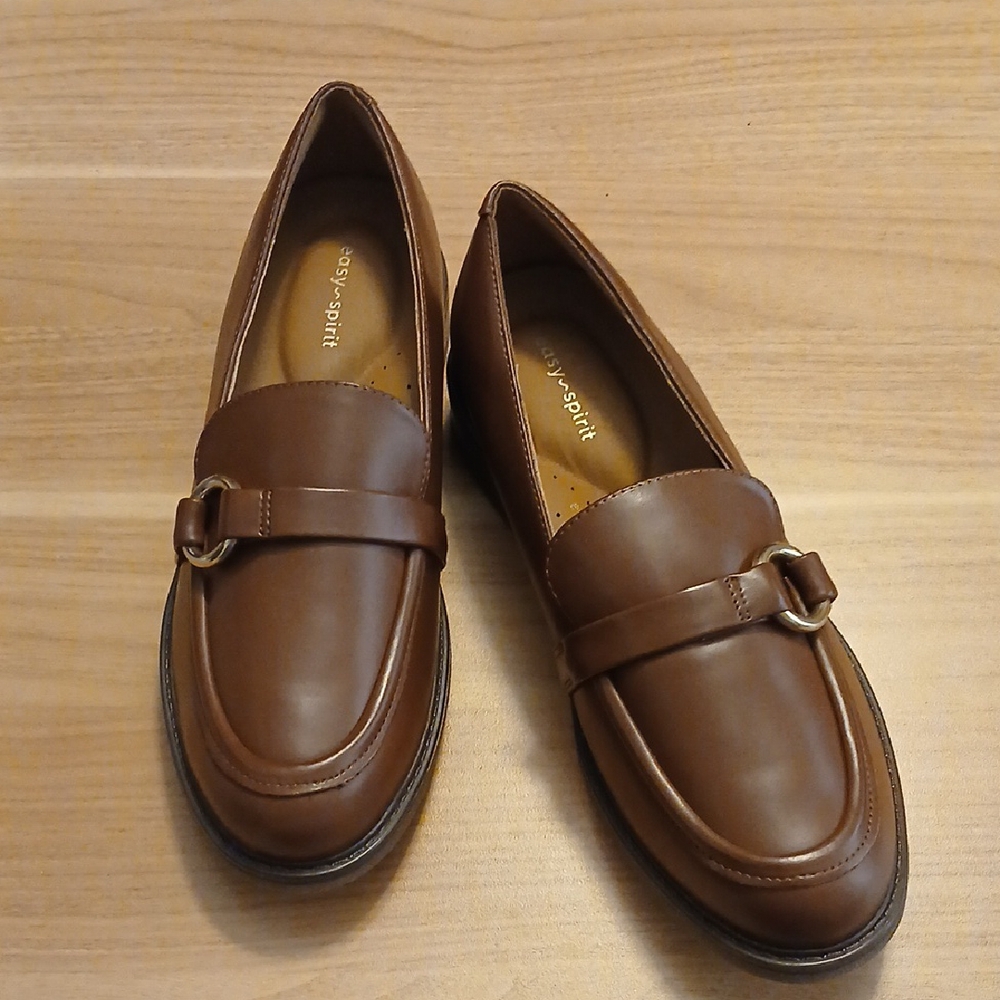 Easy Spirit "JEANE 3" Med Brown Faux Leather Loafers (NWB)